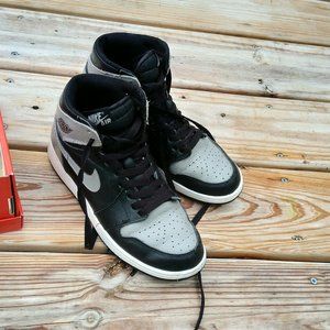 Jordan 1 Retro High Shadow